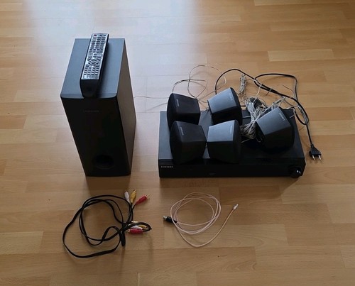 Samsung surround system - 5.1,
