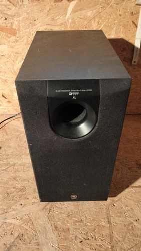 Yamaha p130 1 soundsystem - sw-p130, 5.1
